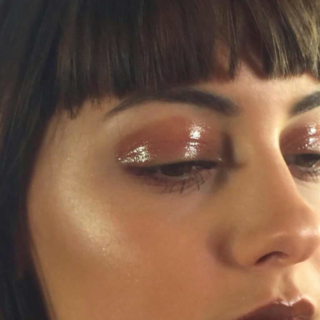 Glossy Eyes